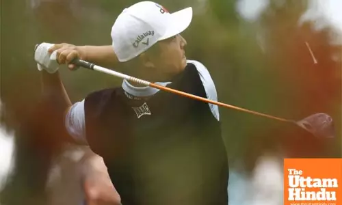 Korea’s K.H. Lee charges into title hunt at Farmers Insurance Open