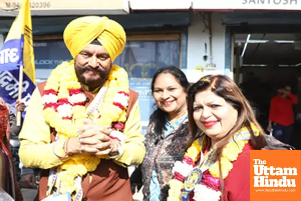 New Delhi: Aam Aadmi Party (AAP) candidate from Shahdara assembly constituency Jitender Singh Shunty campaigns