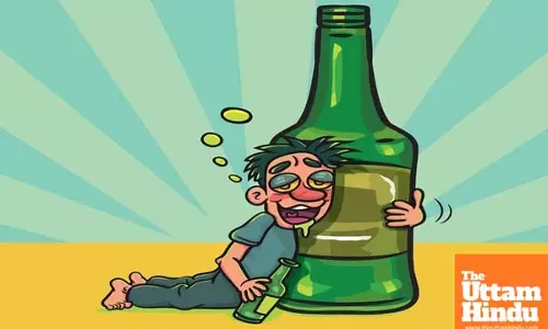 Drunk Headmaster Attempts to Hoist Flag on Republic Day, Nabbed by Police