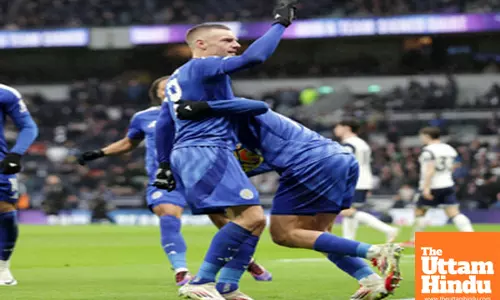 Leicester complete comeback to hand Spurs fourth consecutive league defeat