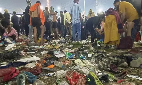 15 Dead, Multiple Injured in Stampede at Maha Kumbhs Mauni Amavasya Event