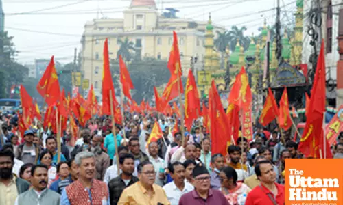 Kolkata: AIFB Stages Protest in Kolkata Against Price Rise and Unemployment