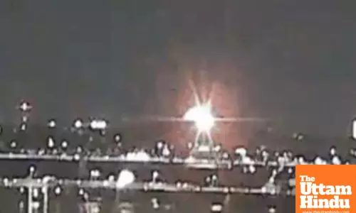 Rescue operations underway after plane-hit helicopter incident in Washington