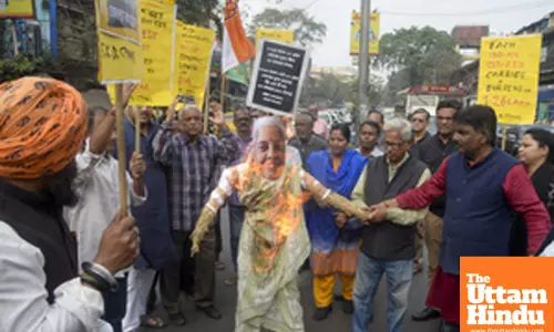Kolkata: Demonstration Against Economic Policies