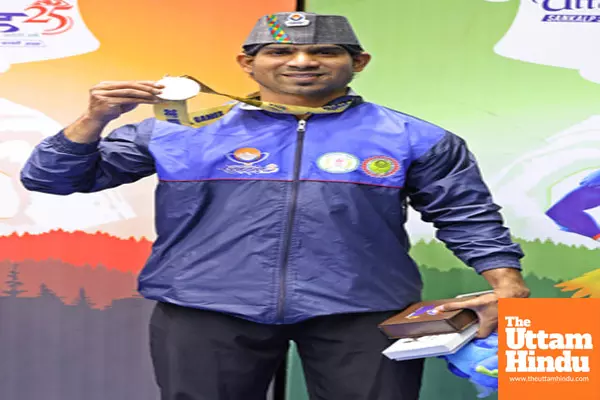 38th National Games: Vijay Kumar equals National Record in 55kg weightlifting 38th National Games: Vijay Kumar equals National Record in 55kg weightlifting