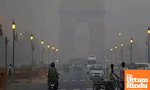 Thick fog engulfs Delhi-NCR, disrupting flight, train operations amid poor air quality
