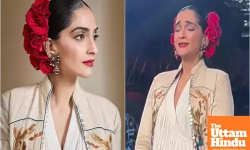Sonam Kapoor breaks down at the ramp as she pays tribute to Rohit Bal