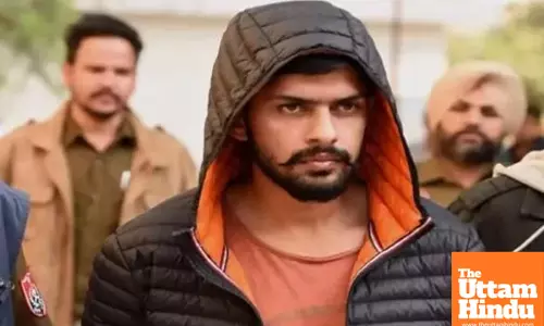 Gangster Lawrence Bishnois Men Fire at Sidhu Moose Walas Associates Home, Demand ₹30 Lakh