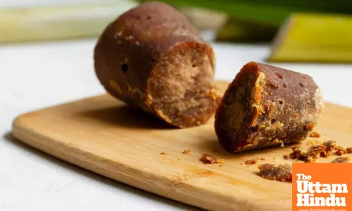 Is jaggery tea safe for diabetics? doctors share their insights