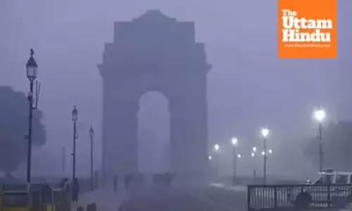 Light rainfall graces Delhi-NCR, brings down temperature, improves AQI