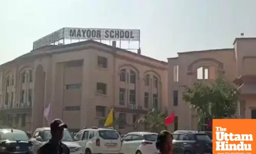 Panic in Noida as bomb threat shuts down schools, bomb squad rushed to scene