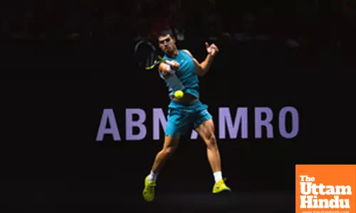 Rune, Alcaraz advance to second round in Rotterdam