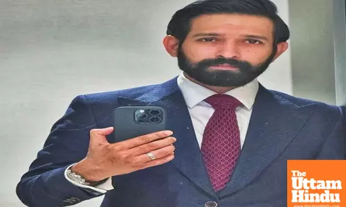 Vikrant Massey kicks off shooting for Rajkumar Hiranis new series in Goa