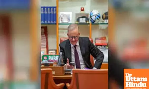 Australian PM commits funding boost for public hospitals