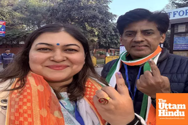 Congress candidate from Wazirpur assembly constituency, Ragini Nayak casts her vote for the Delhi Assembly Elections