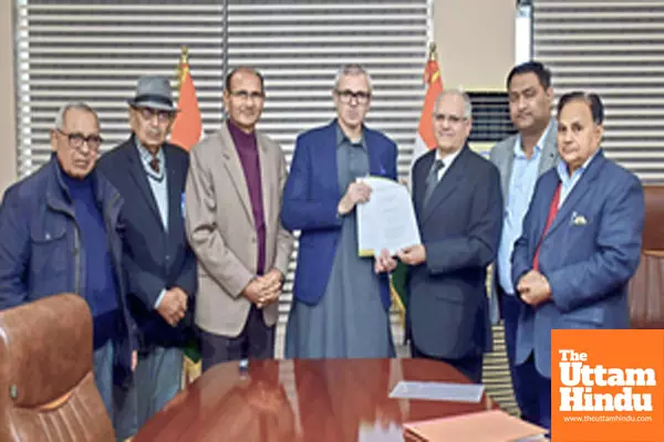 J&K CM Omar Abdullah chairs a meeting J&K CM Omar Abdullah chairs a meeting