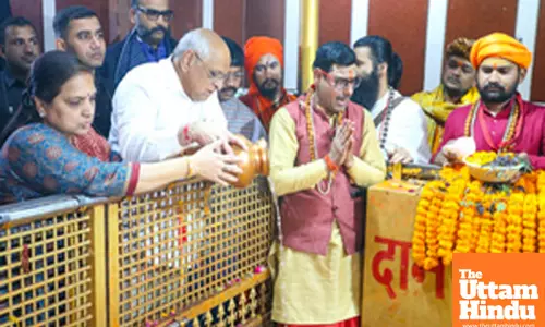 Gujarat Chief Minister Bhupendra Patel offer prayers at Bade Hanuman Temple
