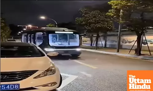 Chinas driverless Dream: Shenzhen Begins automated bus Testing