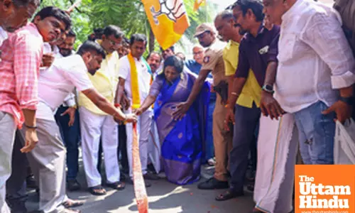 Tamil Nadu BJP leader Tamilisai Soundararajan and party members celebrate the partys performance in the Delhi Assembly elections