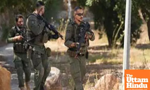 Lebanon orders army to retaliate against fire from Syria