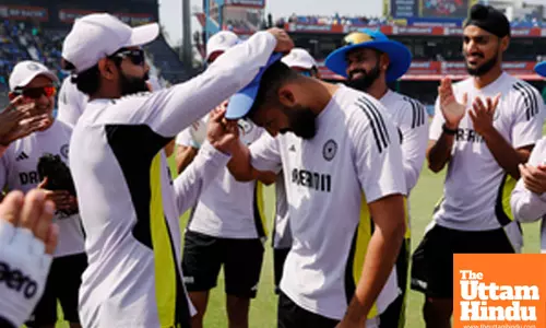 2nd ODI: Kohli returns, Varun handed ODI debut as England elect to bat against India