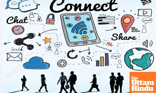 Both active and passive use of social media can trigger loneliness: Study