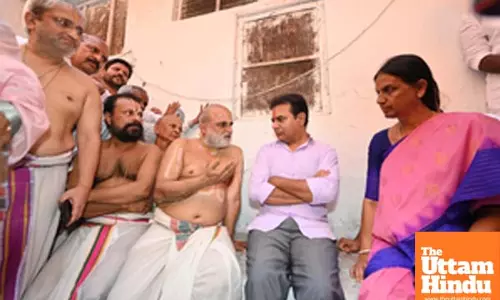 KTR questions ‘inaction’ over attack on temple priest by fringe elements