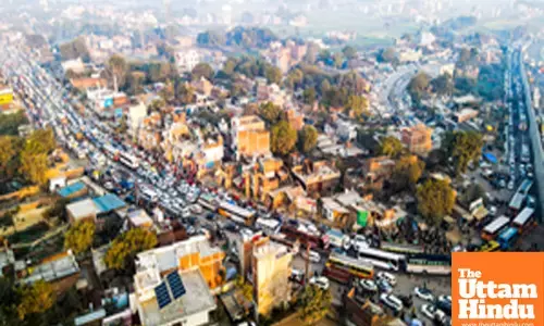 Massive traffic congestion near the Mahakumbh site