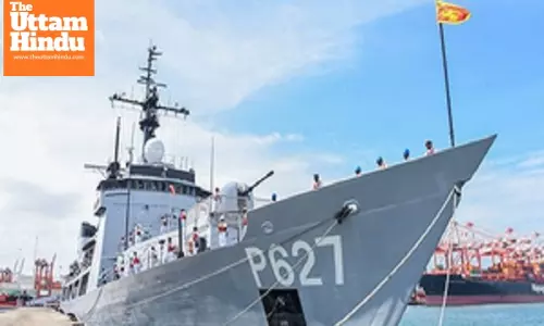 Pakistan Navy chief visits Lankan ship during Karachi maritime exercise