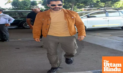 Celebrities Spotted At the Airport