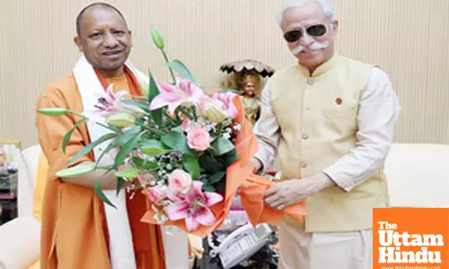 Uttar Pradesh Chief Minister Yogi Adityanath meets Governor of Arunachal Pradesh Kaiwalya Trivikram Parnaik