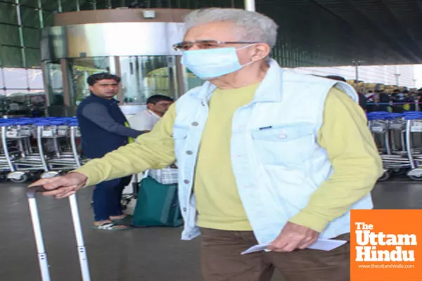 Celebrities Spotted At the Airport