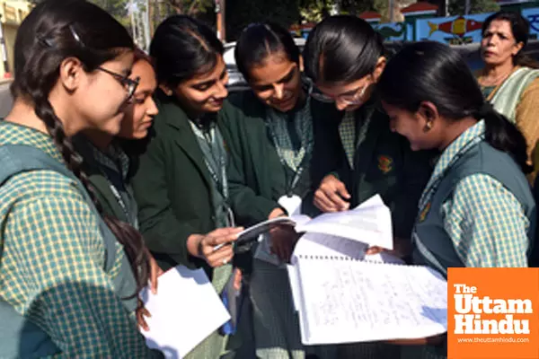 Students of class 12th before appearing in the Physics examination of CBSE