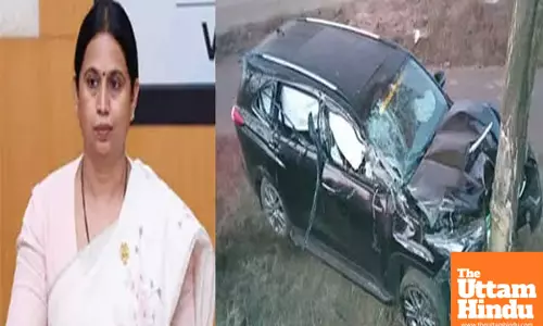 Karnataka Police intensify hunt for canter truck in Minister Laxmi Hebbalkars accident case