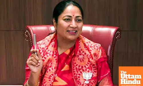 CM Rekha Guptas Big Decision: Kejriwal-Appointed Officials Shown the Door