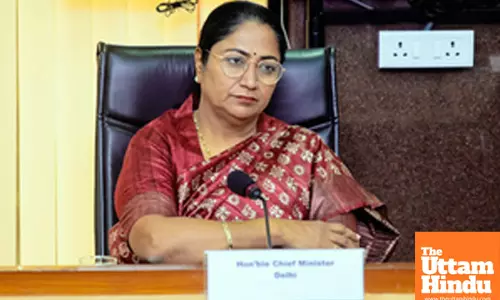 Delhi Chief Minister Rekha Gupta holds a meeting with PWD officials