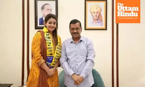 Actress Sonia Mann Joins Aam Aadmi Party, Honored by Arvind Kejriwal