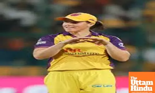 WPL: She seems to have golden arm, Mithali hails Grace Harris hat-trick against DC