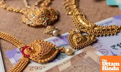 Massive Tax Raid: Builder’s Home Yields ₹100 Crore in Assets, Cash & Jewellery Recovered