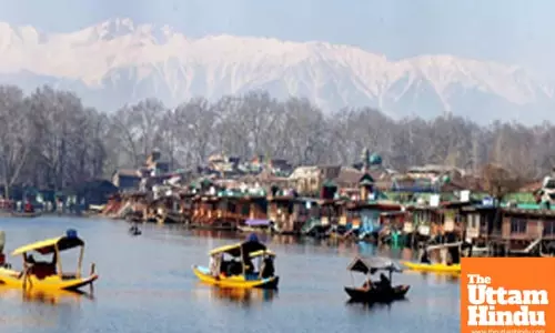 Yellow warning issued as MeT forecasts rain, snow in J&K