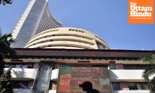 Sensex Closes Up, But Market Sentiment Stays Unsettled: Investors Brace for More Volatility