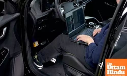 Samsung, Hyundai team up to use private 5G network in car manufacturing