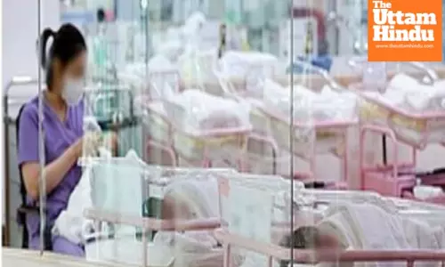 Childbirths in S. Korea rebound for 1st time in 9 years in 2024 on post-pandemic weddings