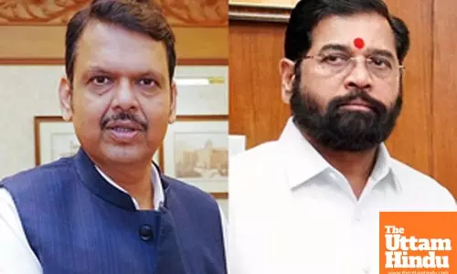 Shiv Sena(UBT) mouthpiece praises CM Fadnavis, targets Dy CM Shinde