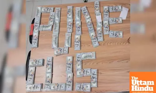 Secret Cash Stash! $400,000 (₹3.5 Crore) Discovered Inside Books of 3 Students at Pune Airport