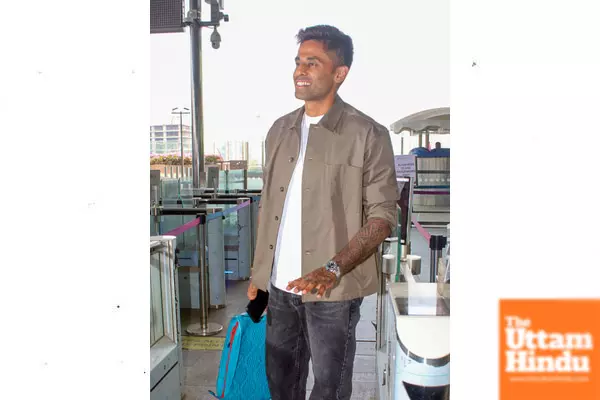 Celebrities Spotted At Airport