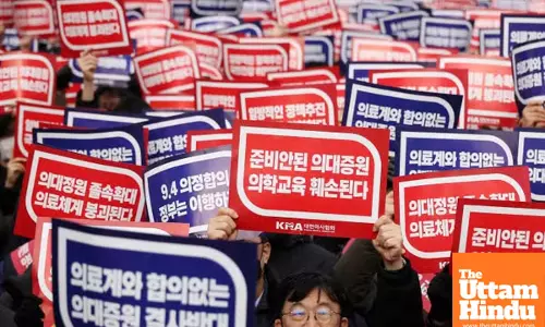 South Korea May Scrap Medical School Admission Increase Amid Ongoing Doctor Dispute
