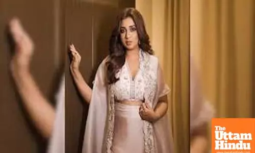 Shreya Ghoshal warns fans after her X account gets hacked