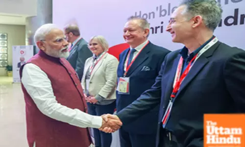 Prime Minister Narendra Modi meets Dr. Brian Greene