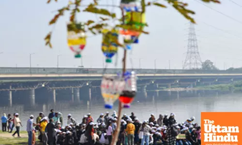 Young volunteers participate in a climate march